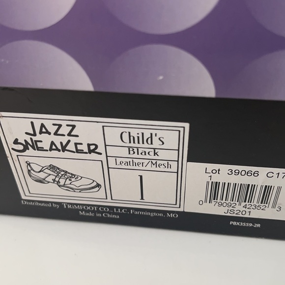 New kid’s Dance Class black jazz sneaker - Picture 5 of 5